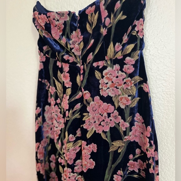 NWOT Bloom In Mind Navy Blue Floral Print Velvet Strapless Maxi Dress - Picture 7 of 9